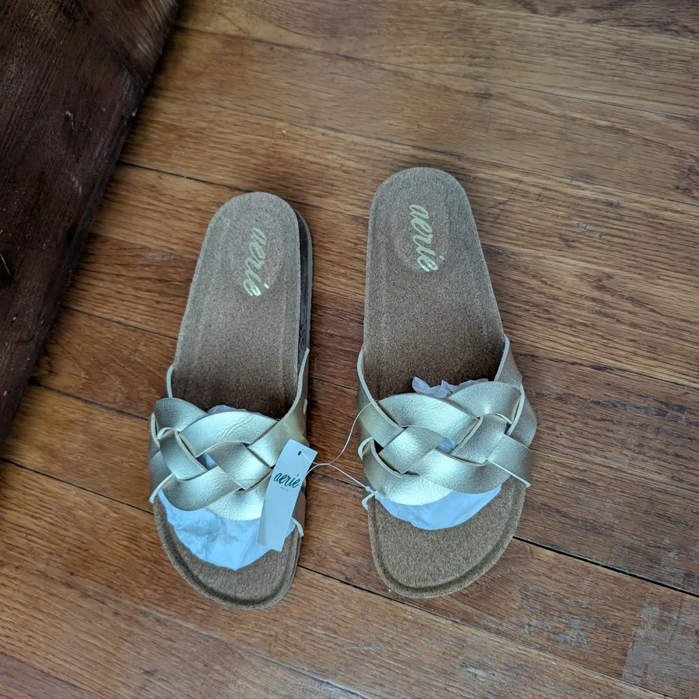 Aerie Gold Braided Sandals NWT Size 8 - Image 2