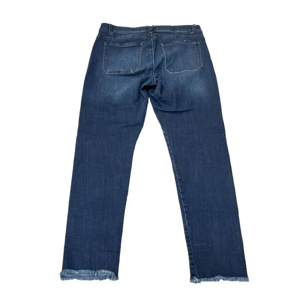 Democracy “Ab” Technology Cropped Skinny Jeans Dark Blue Size 12 - Image 2