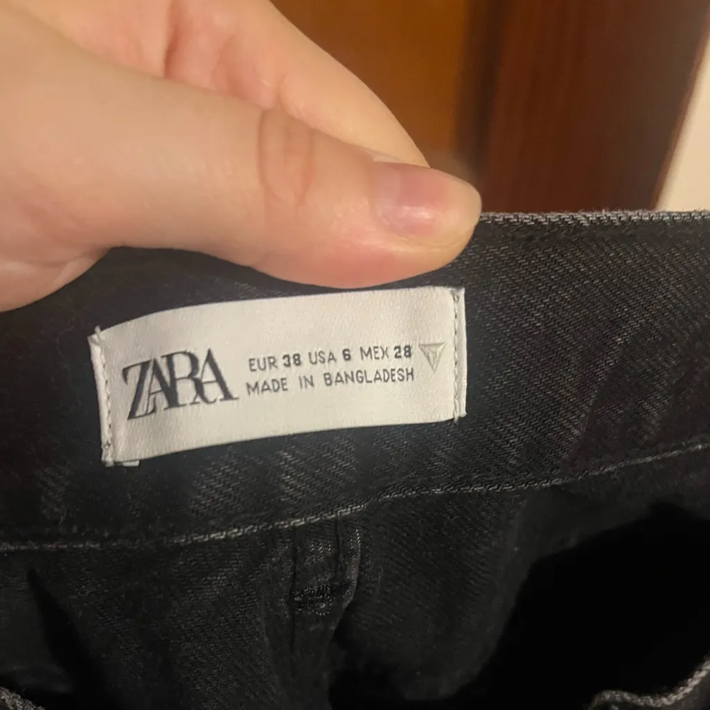 Zara Women's Black Straight Leg Pants - Image 3