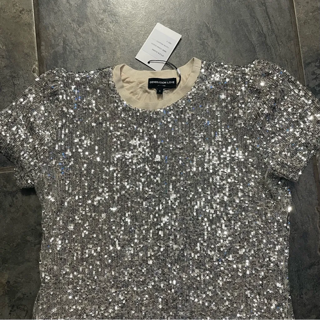 NWT Generation Love Donna Sequin Puff Sleeve Mini Dress in ARGENTO Sz Small - Image 3