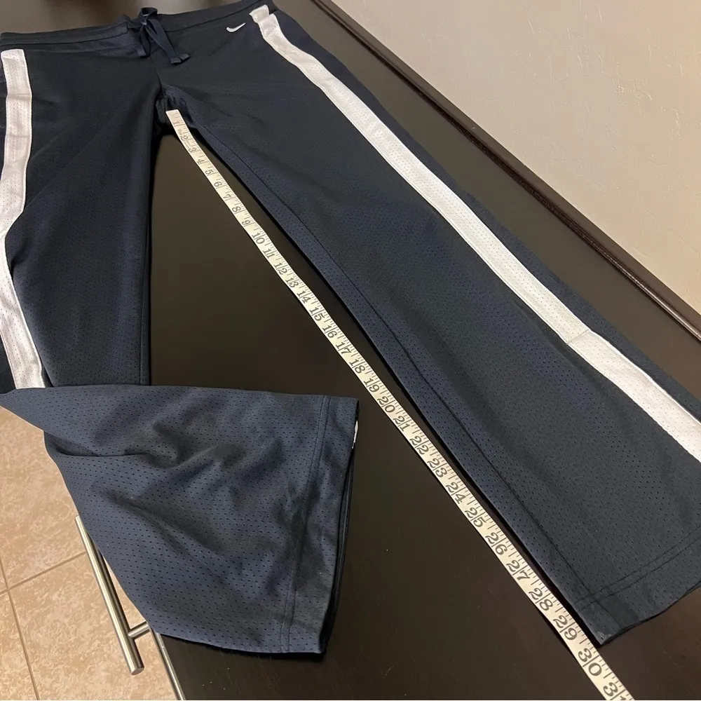 Nike straight leg pants, split hem w snaps, perforated, fully lined, navy blue S - Image 12