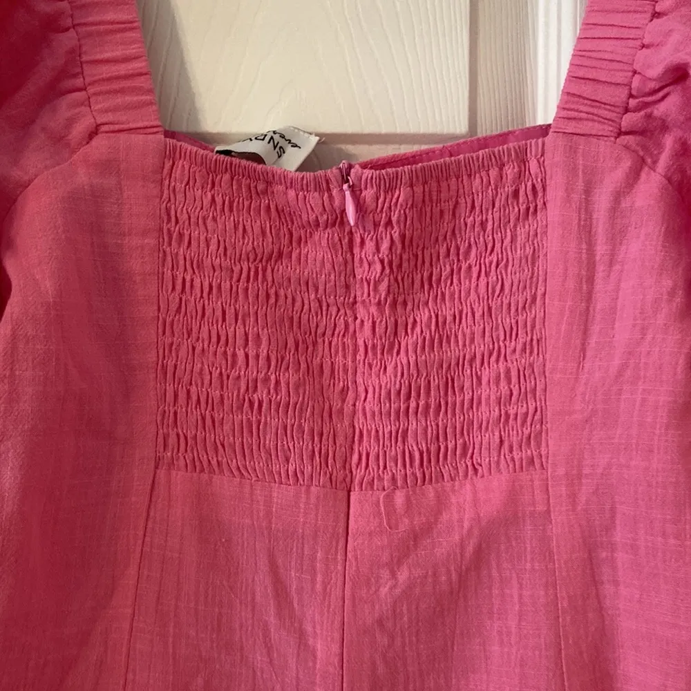 SNDYS TUSCANY LUNEN DRESS SIZE S brand new color is bubblegum length 31” - Image 6