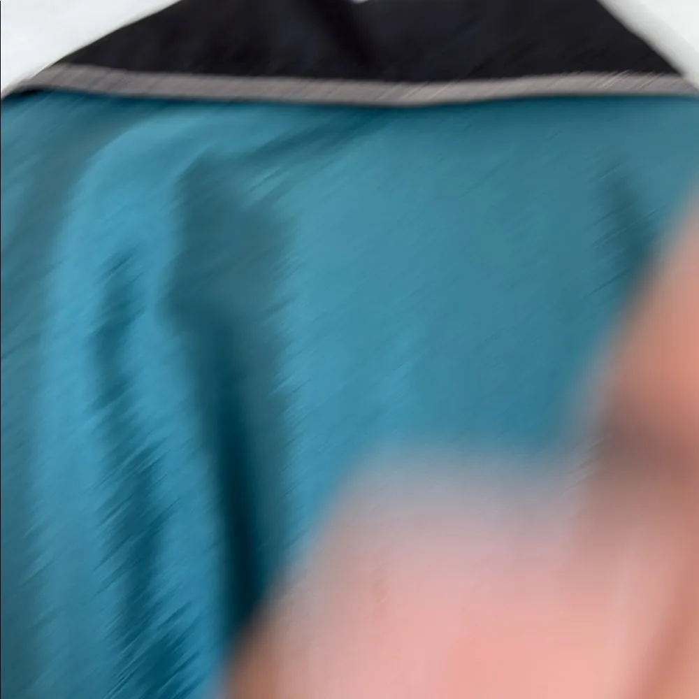 Vintage Westport Green Bomber Jacket with Style - Image 10