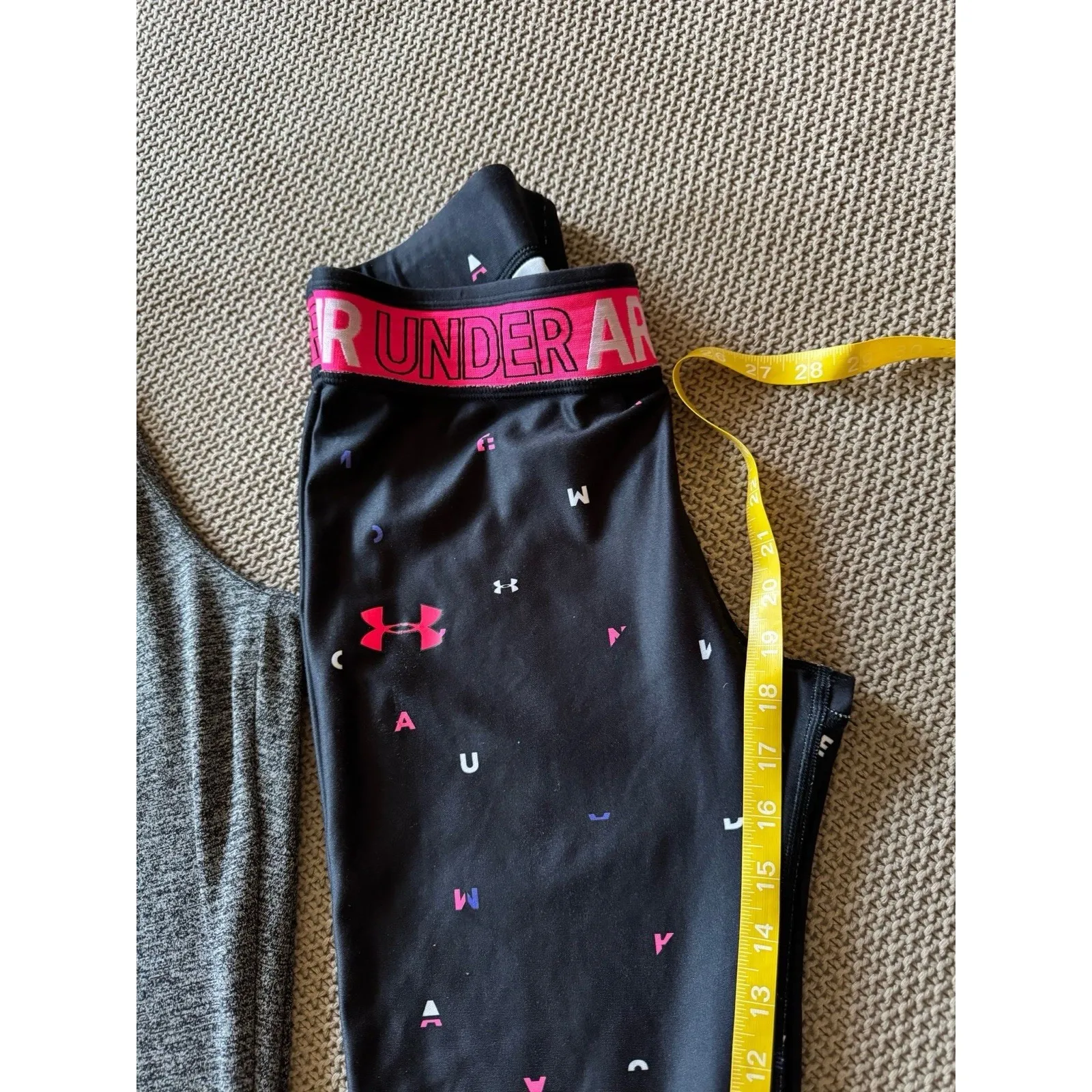 2 Set Of Under Armour Women's Heat Gear Crop Dri Fit Athletic‎ Leggings Size S - Image 9