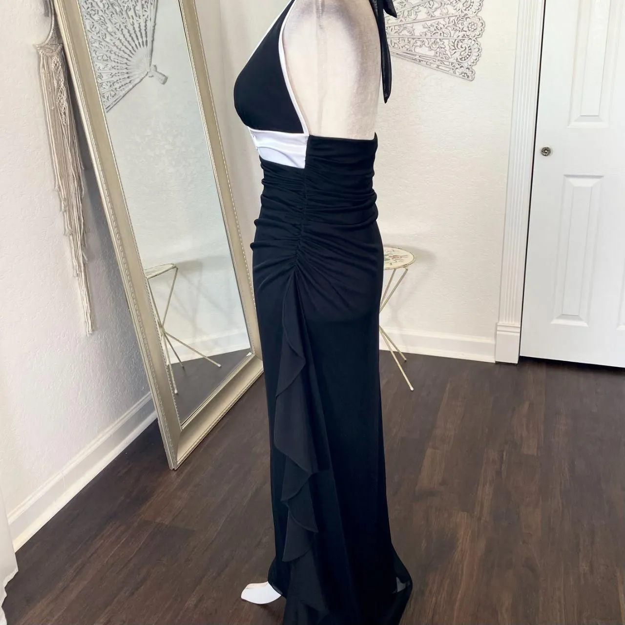 Blondie Nites Early 2000's Cinched Black Belted Asymmetric Prom Formal Dress - Image 5