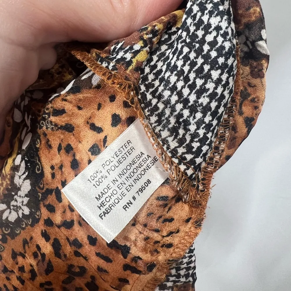 Violet and Claire button front crinkle too large - Image 9