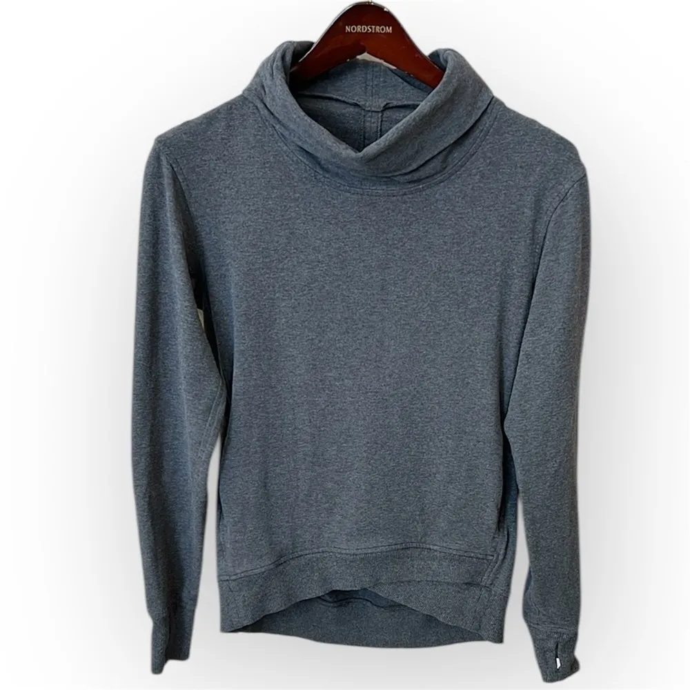 Lululemon On the Double turtleneck pullover sweatshirt, grey, size 4 - Image 2