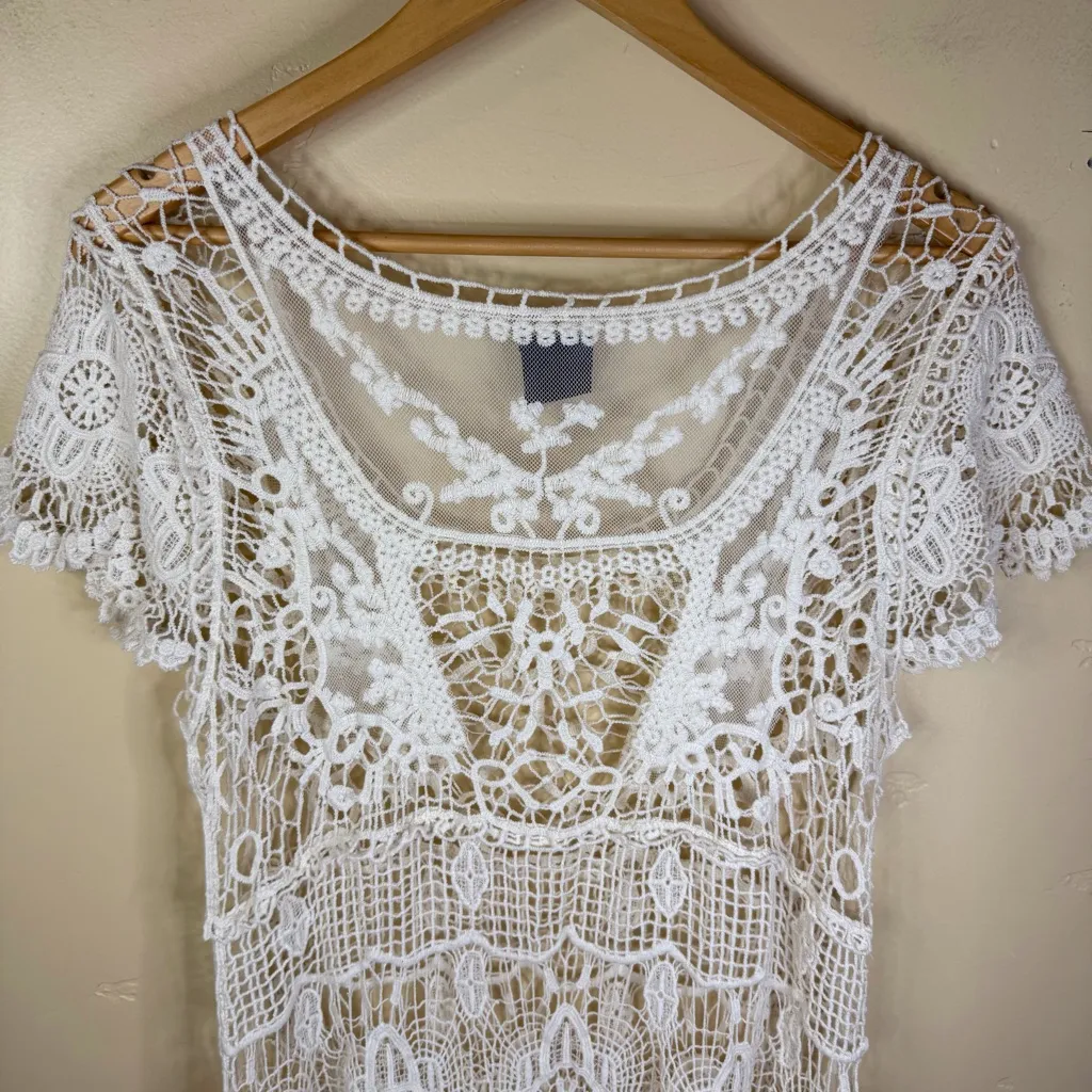 Bobeau Size Medium White‎ Lace Crochet Swim Cover Up Mini Dress Beautiful Detail - Image 9