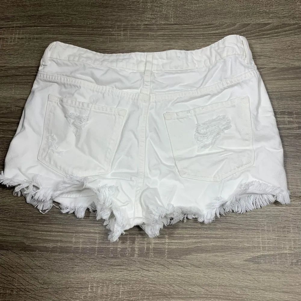 Women's Jeans Shorts White Color Forever 21 - Image 4