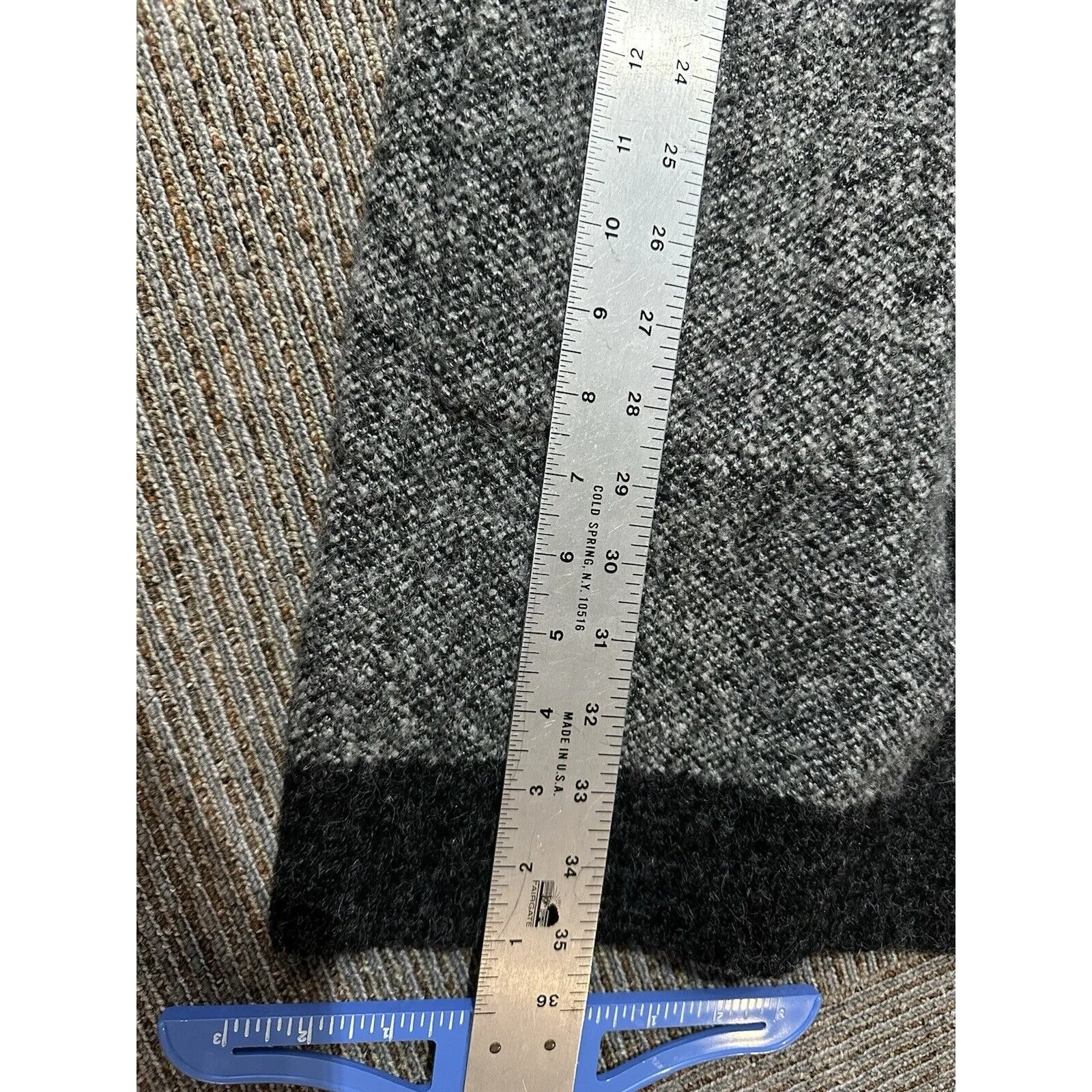 Cyrus Cardigan Charcoal Gray Fuzzy Pockets Open Front Duster Sweater Size Medium - Image 5