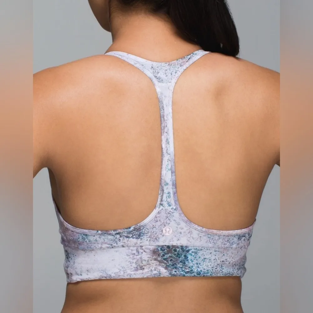 Lululemon Retreat Bra Sugar Crush Multi Black Cherry Women’s Sports Bra Size 6 - Image 3