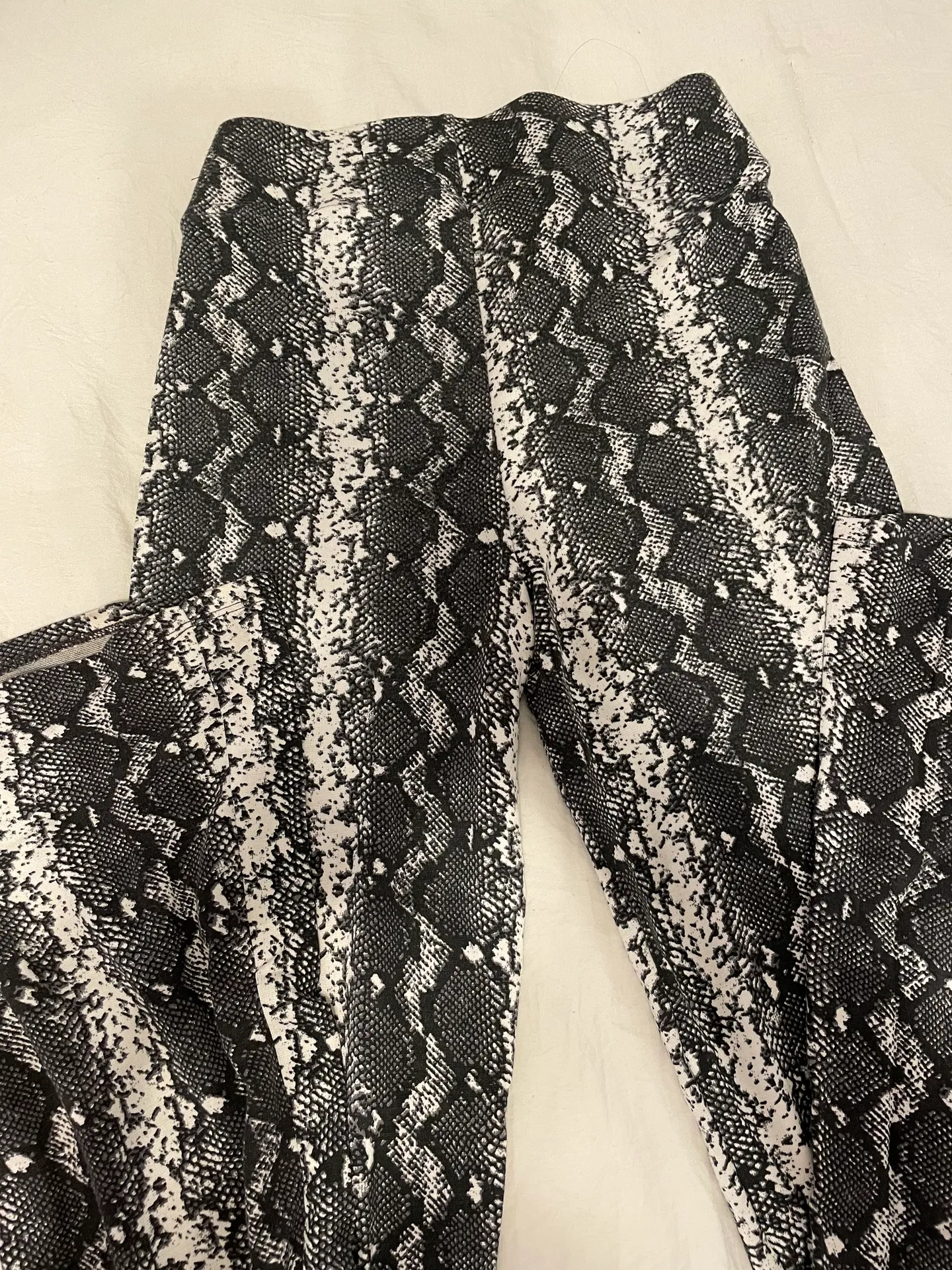 Ultra High Rise Legging - Image 3