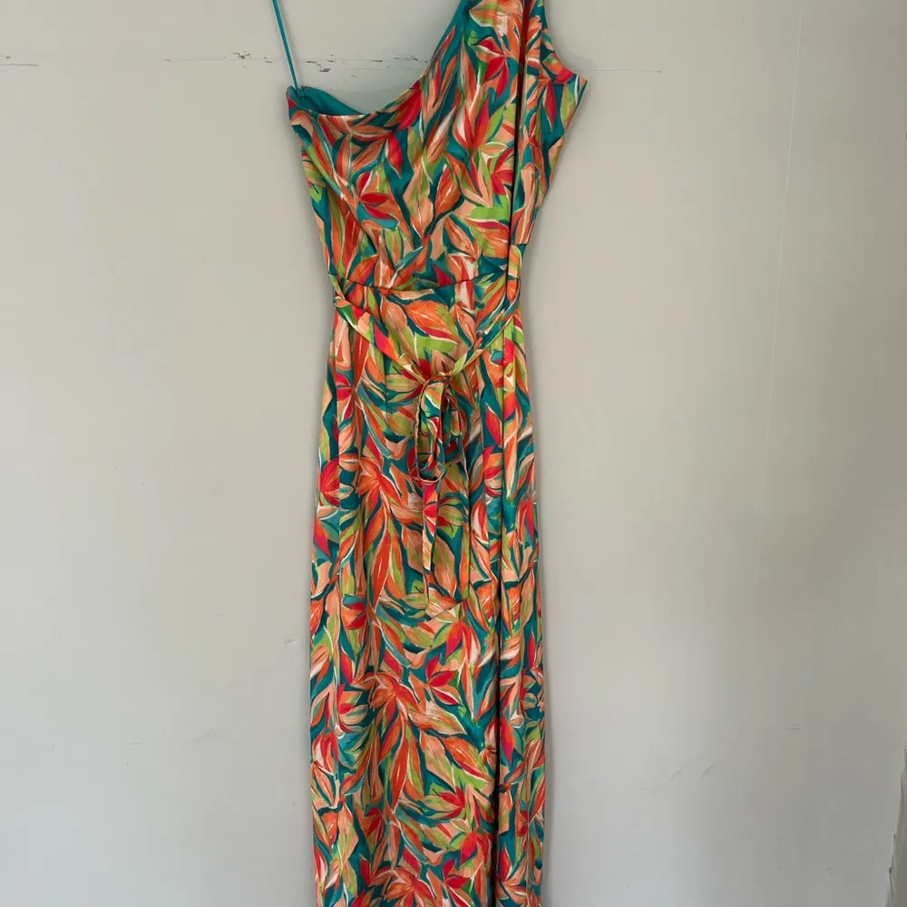 Nicole Miller Tropical Floral One Shoulder Maxi Dress Side Slit Women’s Size 14 - Image 2