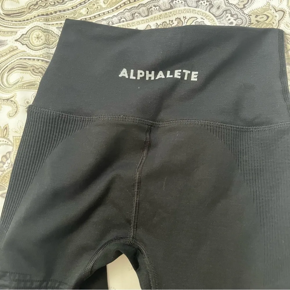 Alphalete  black compression leggings size small - Image 2