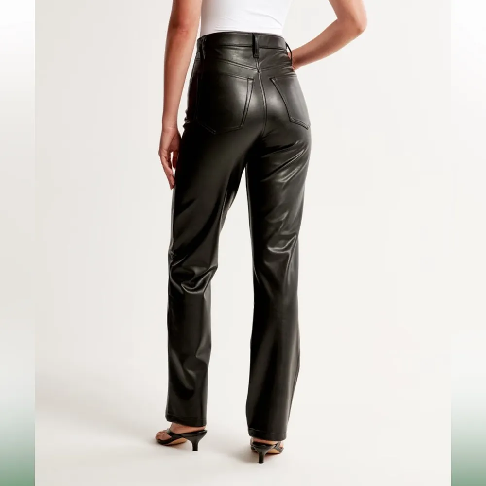 NWOT Abercrombie and Fitch The Ankle Straight Pants - Image 4