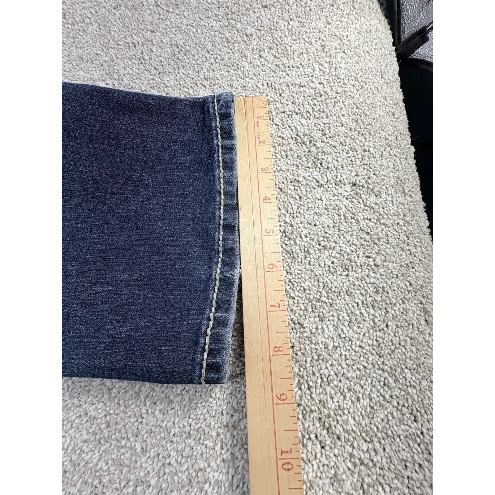 Maurices Bootcut Jeans Womens 7/8 Short Dark‎ Wash Stretch Denim - Image 9