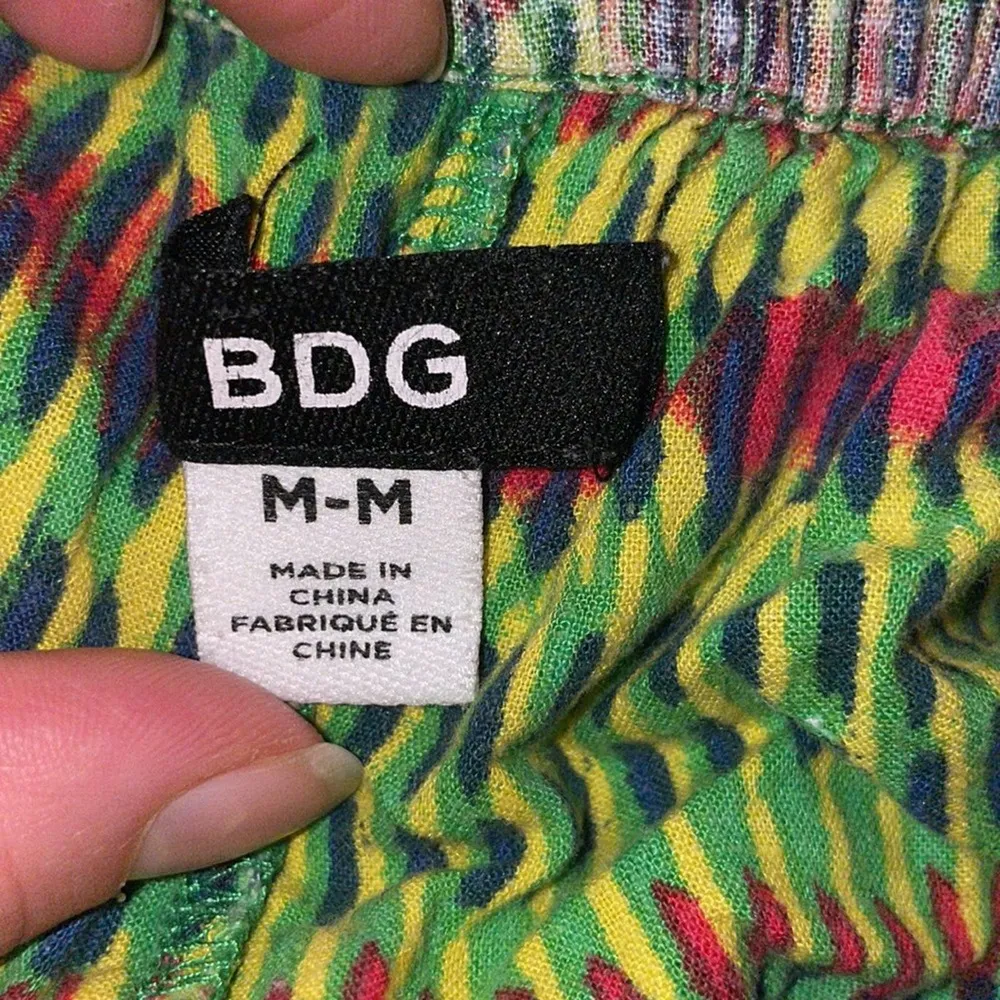 BDG Urban Outfitters Multicolor Reverse Print Drawstring shorts - Image 3