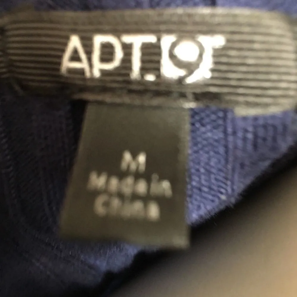 Apt9 silky Lite weight large ribbed long sleeve - Image 3