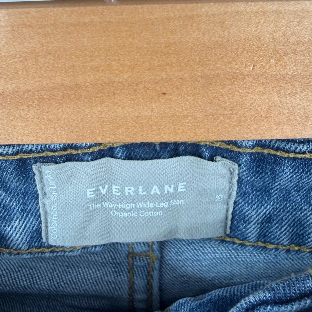 Everlane women’s the way high wide leg light wash denim jean size 26 - Image 2