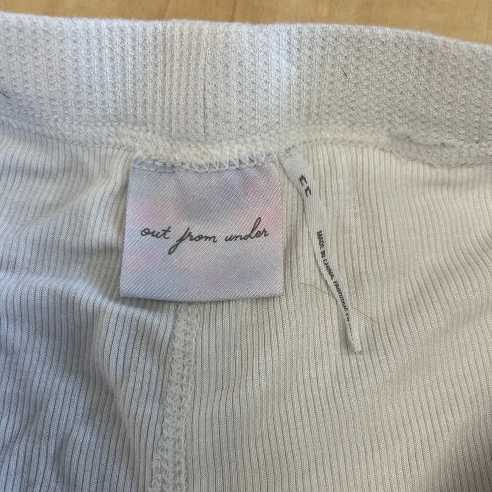 Urban Outfitter Bandeau & Shorts Lounge Set-M - Image 4