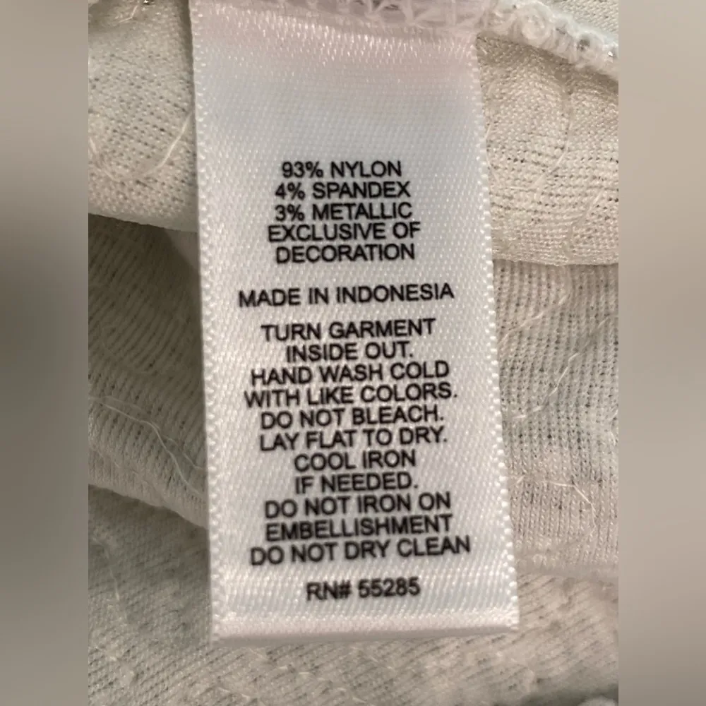 New White Silver Express Sparkly Sequin Top - Image 6