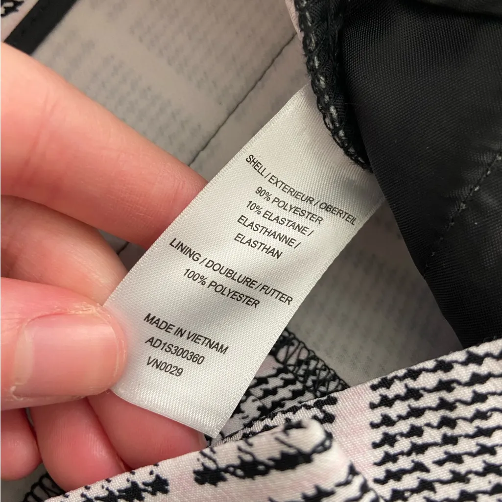 NWOT Adrianna Papell women’s black white light pink plaid pattern‎ stretch pants - Image 7