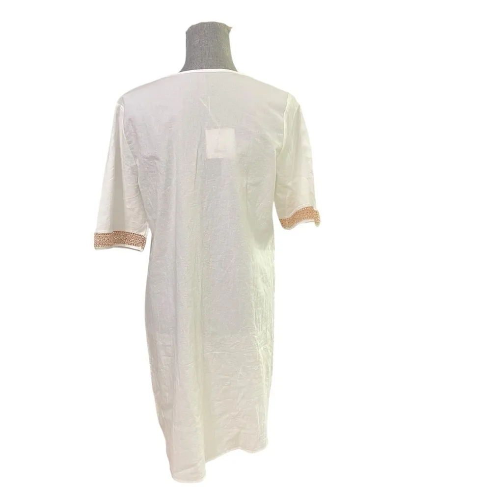 Noracora Women Size S
Cotton Shift Dress Mid Sleeve
Cream Embroidered Lace
Neck Tan - Image 4