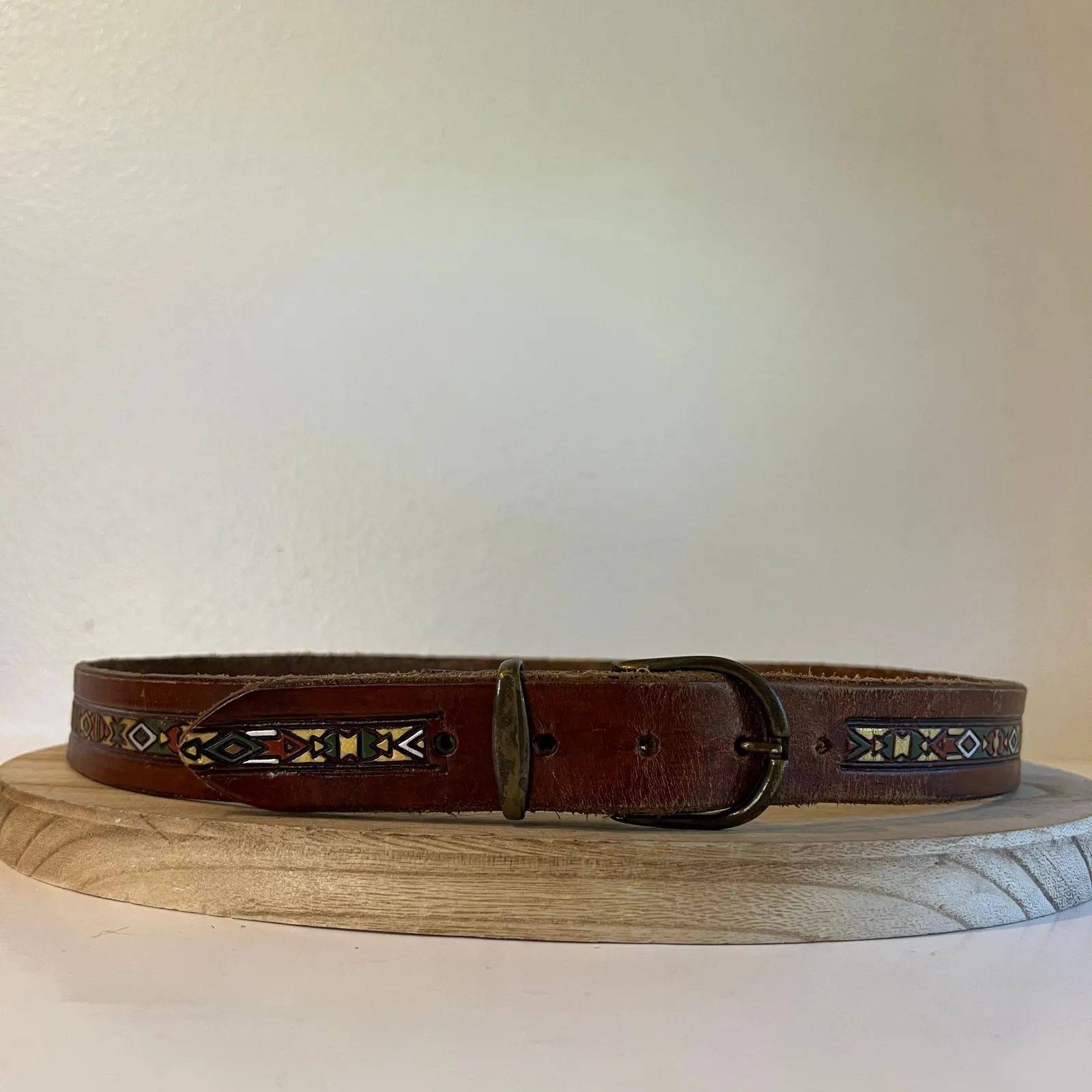 Brown Painted Tooled Southwestern Genuine Leather Brass Buckle Belt Size Large - Image 11