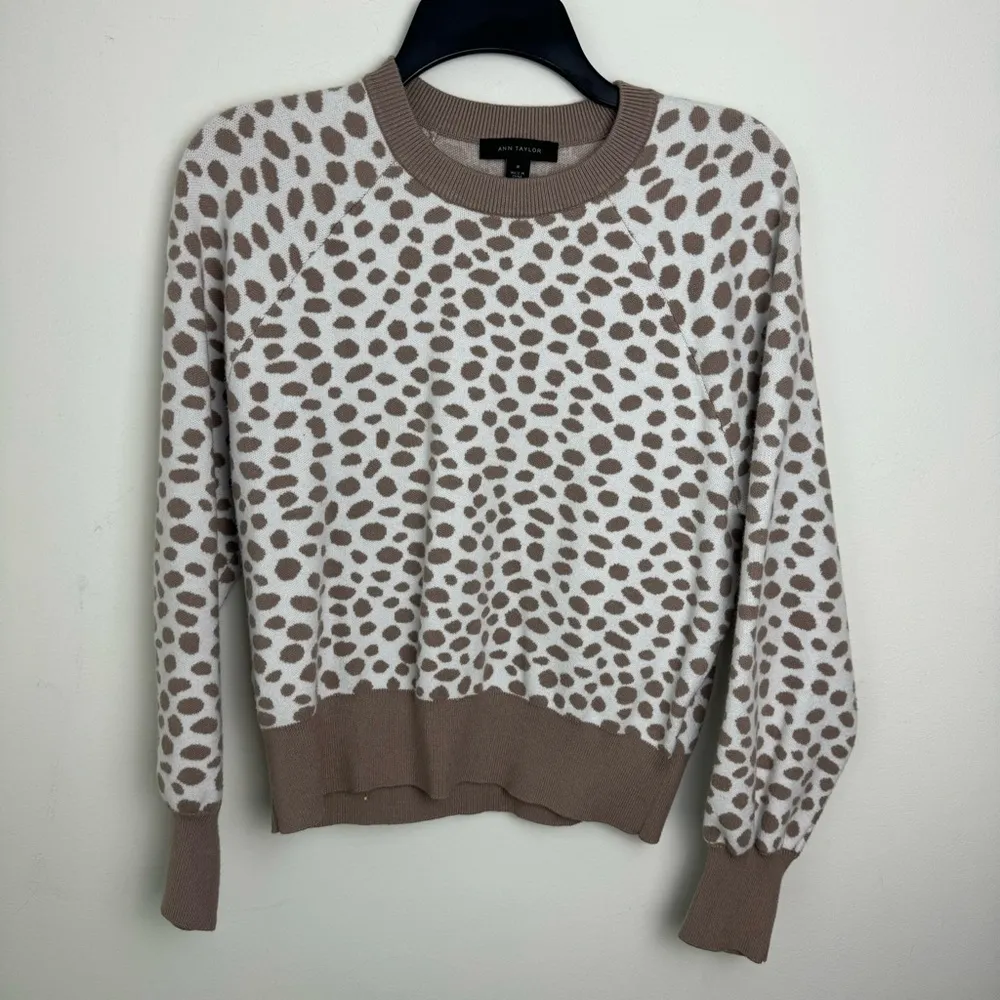Ann Taylor Leopard Print Wool Blend Round Neck Sweater Size Medium Neutral Color - Image 6