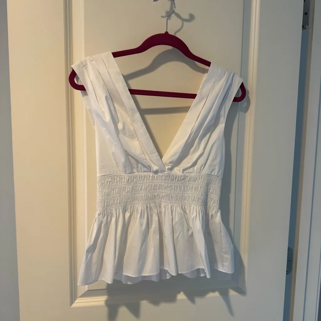 Veronica Beard Evra shirred white cotton-blend poplin top | Size 4 - Image 4