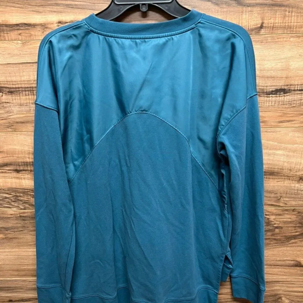 Under Armour medium blue top - Image 3