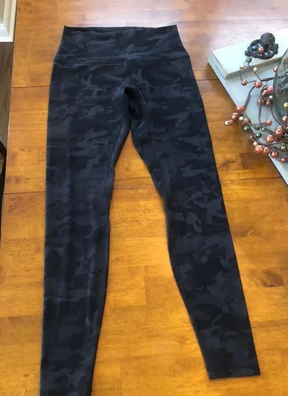 Lululemon Camo Align Pant 28” - Image 2