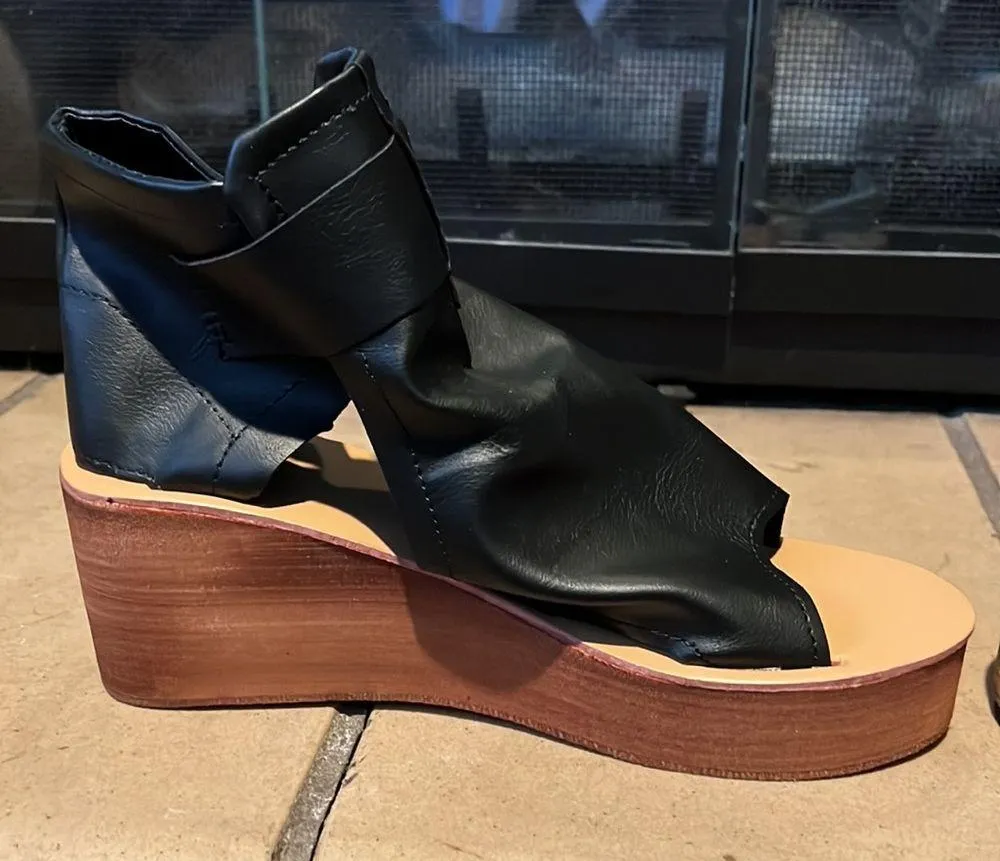 Black Wedge Pleather Sandals Size 7 - Image 6