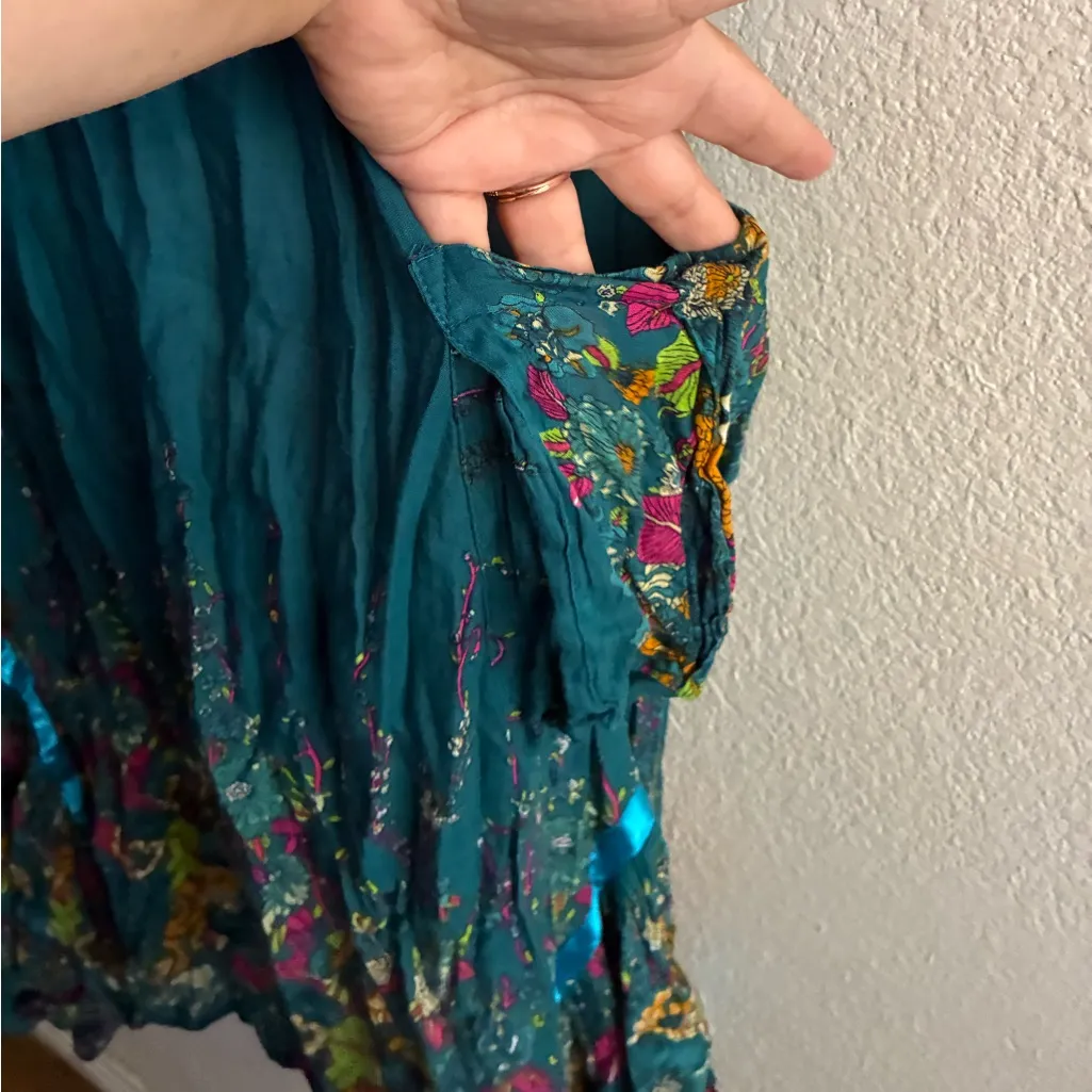 Urban Nomad Teal Flowing Style Multicolor Floral Print Mid Dress S/M Blue Size undefined - Image 8