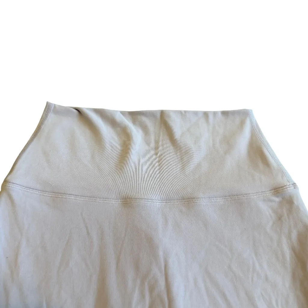 MW Move With Luv Workout Shorts Athletic Stretch Gym Pilates Purple Size 6 - Image 4