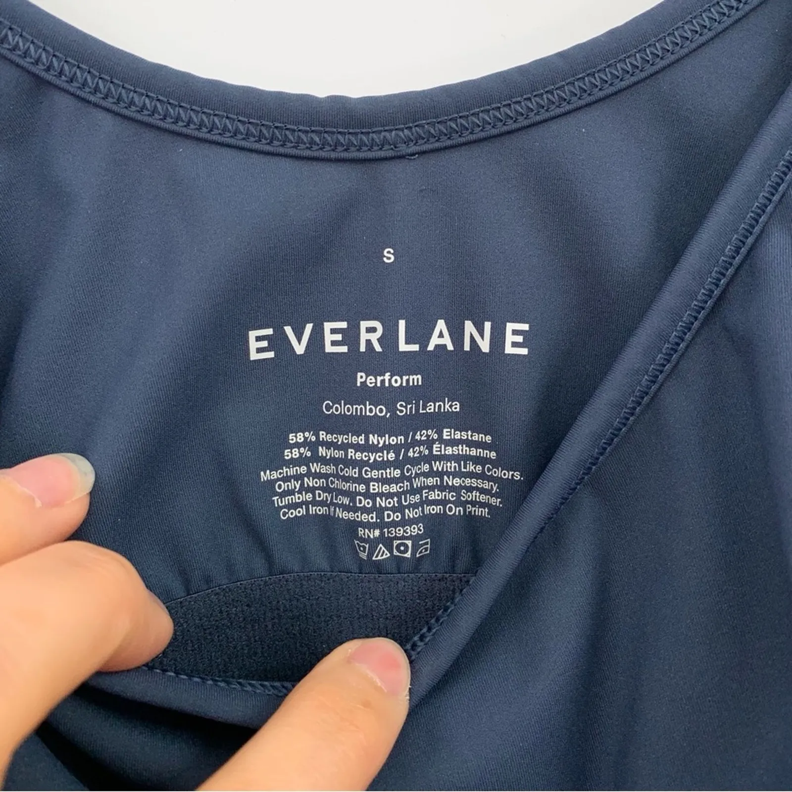 EVERLANE Perform Crop Tank Top Atlantic Blue S - Image 3