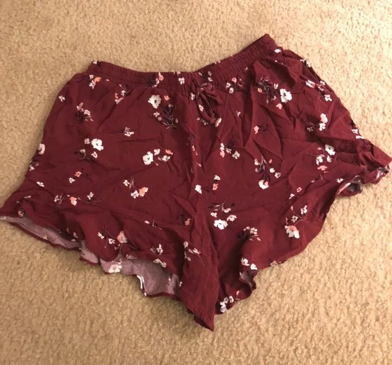 Flowery Flow Shorts Red Size M - Image 2
