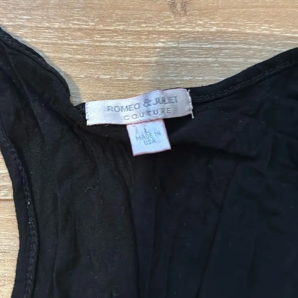 Romeo and Juliet Couture Black Flowy Tank Top Size Large - Image 4
