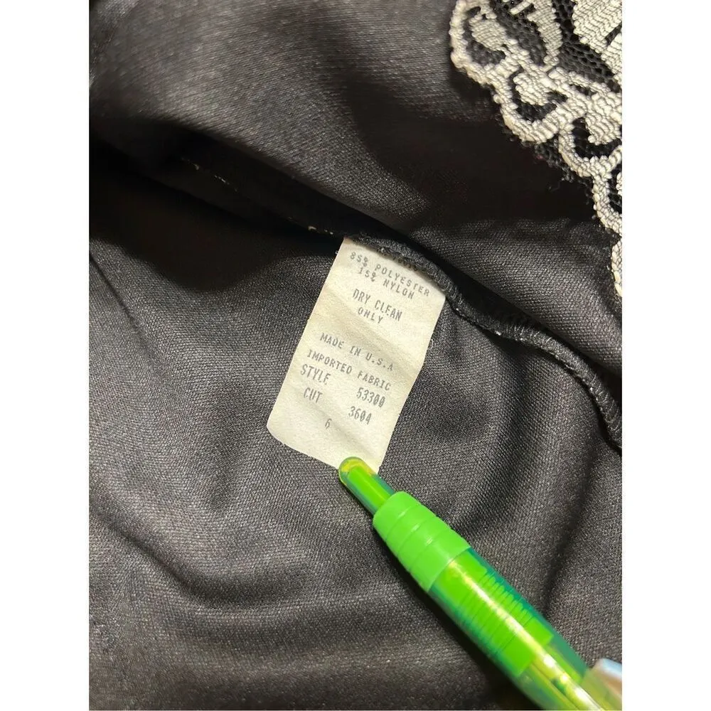 Bentley Arbuckle Black Silver Floral Lace Overlay Top Womens Size 6 Size M - Image 5