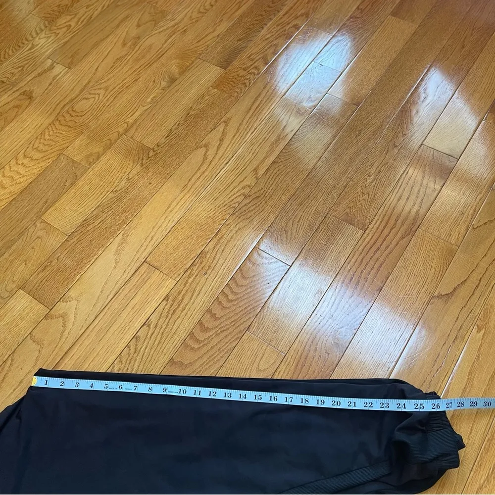 Athleta Brooklyn Lined Camo Joggers in Black Lux Camo Sz 6 - Image 5