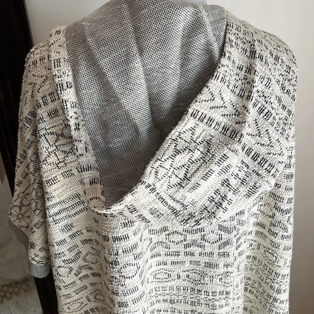 NWT Jack BB Dakota Dolman Hooded Cardigan - Image 4