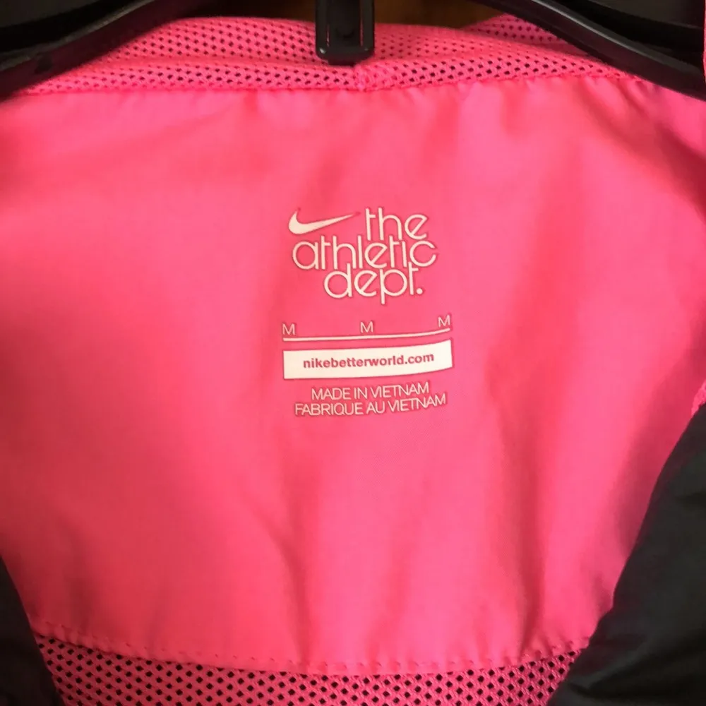 Nike Grey & Hot Pink Zip Up Rain Jacket Coat Medium - Image 2