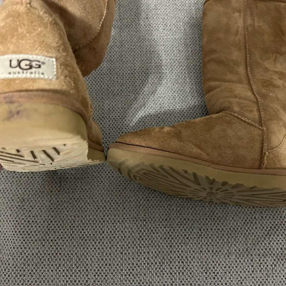 Tall UGG Classic Boots Women’s - Image 2