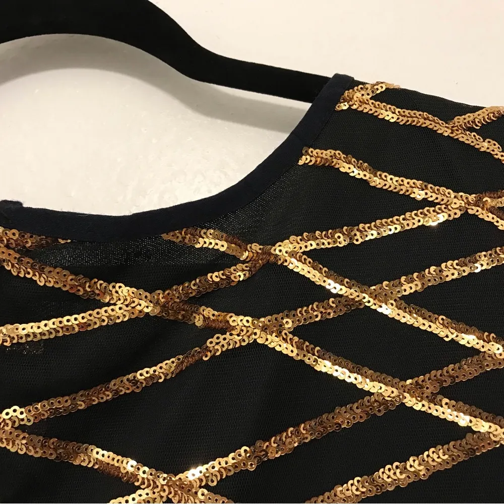 Formal Evening gold black sequin lined dress women’s size small - Image 5