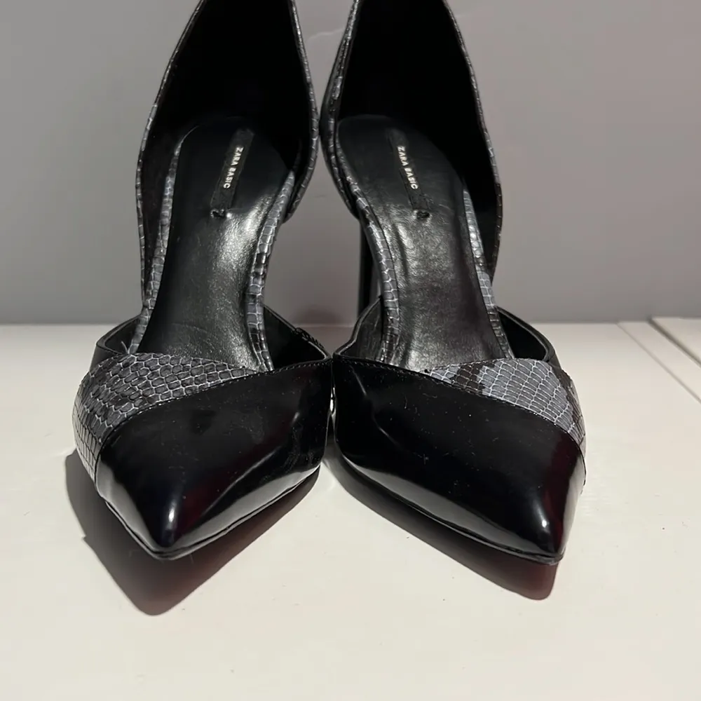 Zara Heels . Size 7.5 . New - Image 4