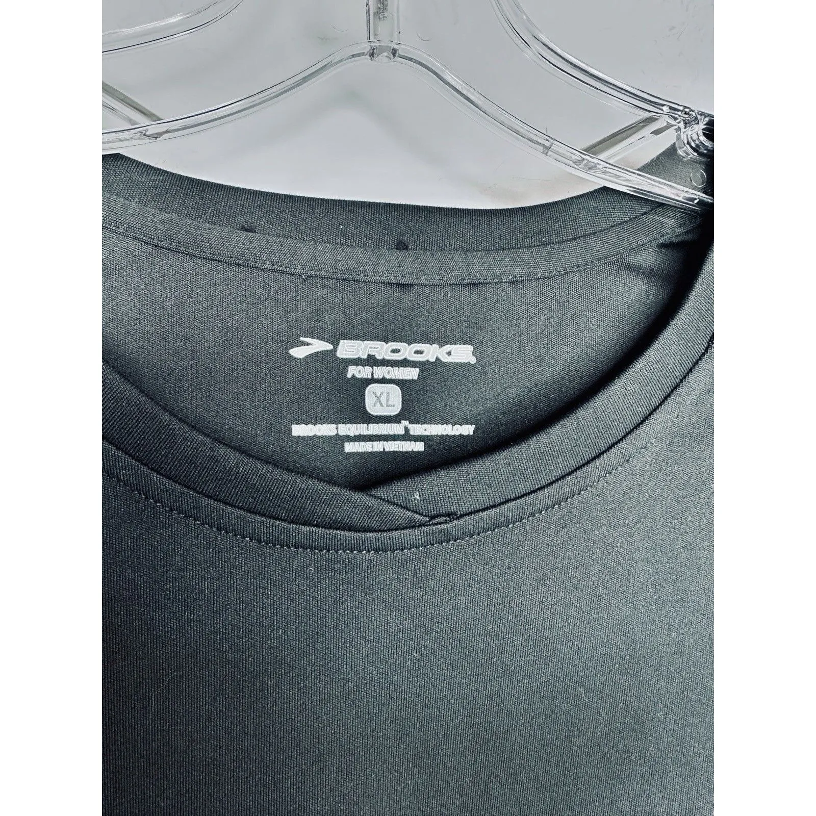 Brooks Running Shirt Womens Size XL Black Training Workout Performance Sporty - Image 7