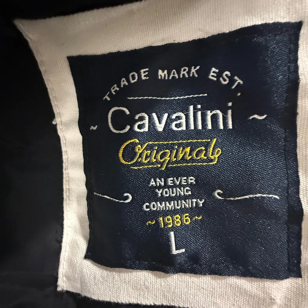 Cavalini  Original Black and White Label - Image 2
