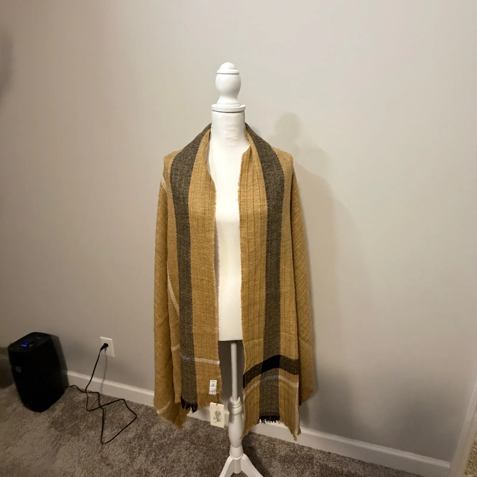 A New Day  Women's Striped Maple Blanket Scarf - NWT - Image 6