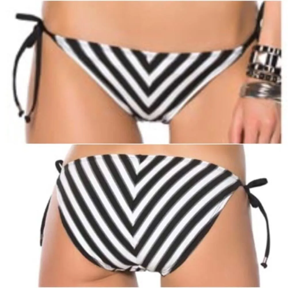 BECCA Optical Illusion Chevron Side Tie Bikini Medium - Image 10