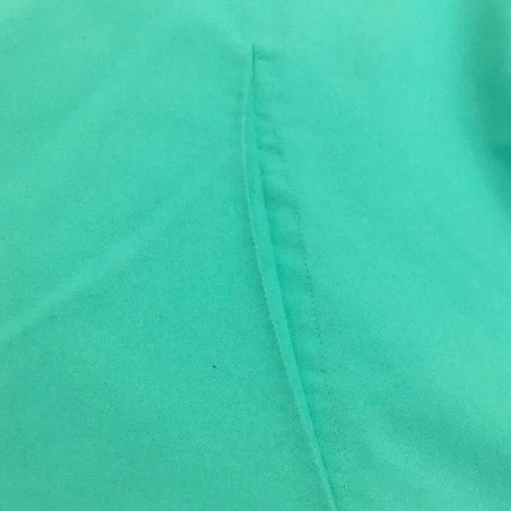 Urbane Ultimate Mint Green Scrub Top XS - Image 8